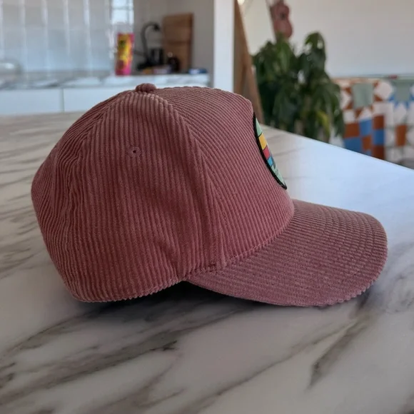 Corduroy snap back - Dog Mountain Brewing - Picture 3 of 6